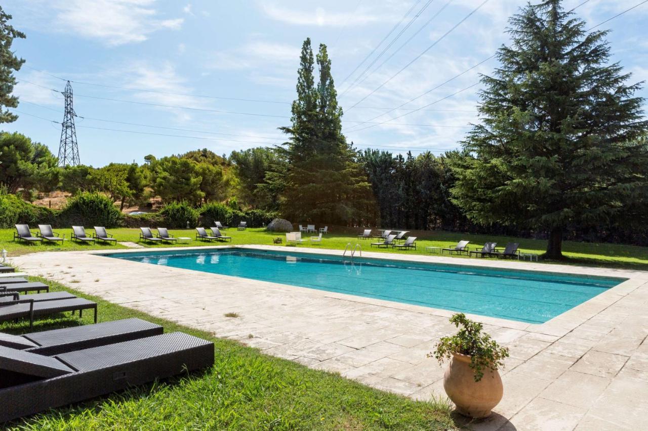 Best Western Domaine De Roquerousse Salon-de-Provence Exteriér fotografie