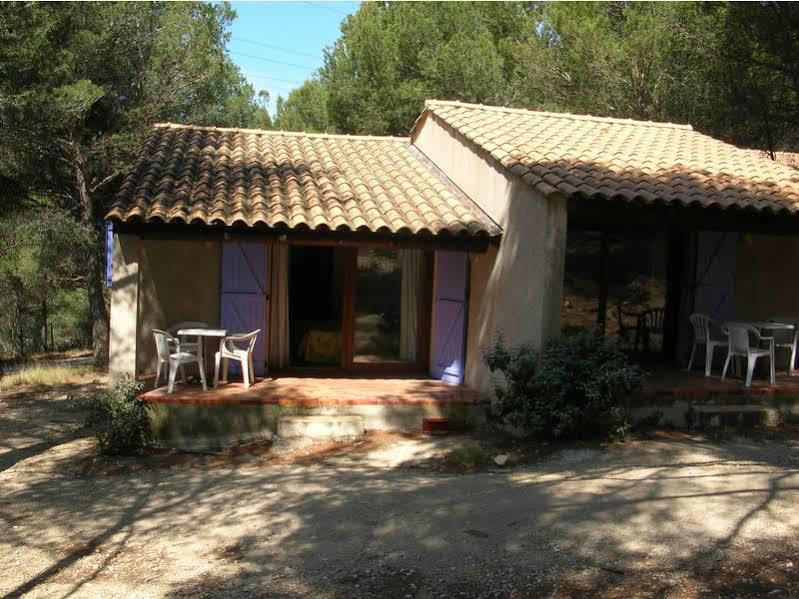 Best Western Domaine De Roquerousse Salon-de-Provence Exteriér fotografie